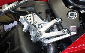 HONDA CBR600RR 2025 PC40