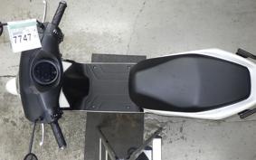 HONDA EM1 e: 2002 EF16