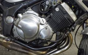 SUZUKI GSX250FX ZR250C