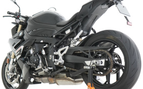 BMW S1000R 2025 0P31