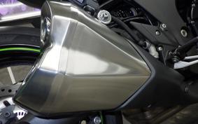 KAWASAKI Z1000 Gen.5 2017 ZXT00W