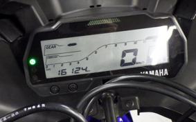 YAMAHA YZF-R15 2013