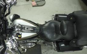 HARLEY FLHTCUSE 1800CVO 2013