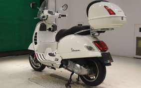 VESPA GTS300 SUPER 2019