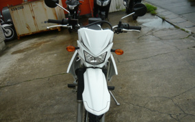 KAWASAKI KLX125 LX125C