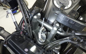 YAMAHA FZ25 1995