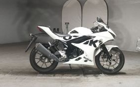 SUZUKI GSX-R125 DL33B