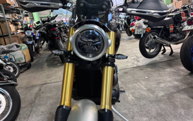 TRIUMPH SCRAMBLER 1200XE 2025 DADS0H