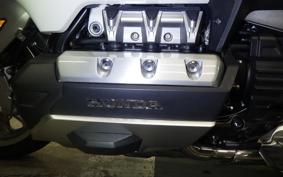 HONDA GL 1800 GOLD WING TOUR DCT 2021 SC79
