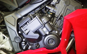 HONDA CBR650R E-Clutch 2026 RH17