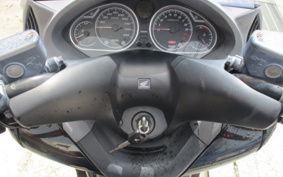 HONDA SILVERWING400GT 2009 NF03