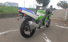 KAWASAKI ZXR250 ZX250C