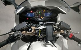 HONDA VFR800F 2017 RC79