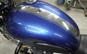 TRIUMPH BONNEVILLE T100 2023