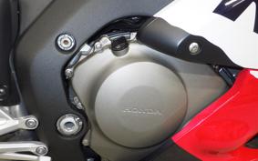 HONDA CBR1000RR 2005