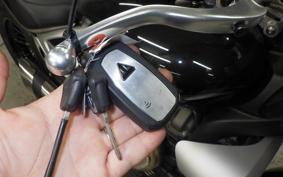 TRIUMPH ROCKET III R 2021