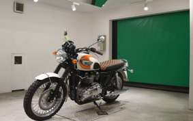 TRIUMPH BONNEVILLE T100 2005