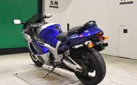 SUZUKI GSX-1300R HAYABUSA 2002