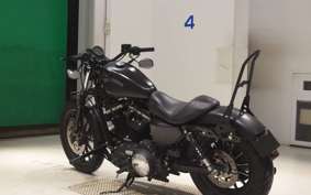 HARLEY XL883N 2015