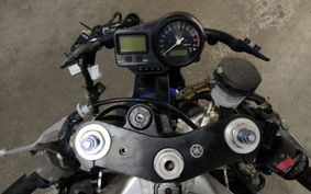 YAMAHA YZF-R1 RN011