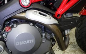 DUCATI MONSTER 696 2008