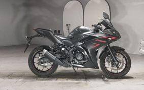 YAMAHA YZF-R25 RG10J