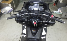 YAMAHA T-MAX 500 2012 SJ08J