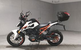 KTM 125 DUKE JPA40