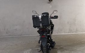 HONDA CB200X MC56
