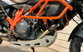 KTM 1290 SUPER ADVENTURE 2020 V5940