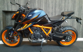 KTM 1290 SUPER DUKE R EVO V3940