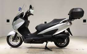 SUZUKI SKYWAVE 200 (Burgman 200) 2002 CH41A