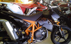 KTM 690 SUPERMOTO R 2008 L1S40