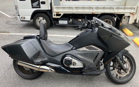 HONDA NM4 VULTUS -02 2015 RC82