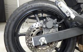 YAMAHA XJ6 N 2011