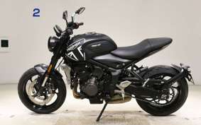 TRIUMPH TRIDENT 660 2021