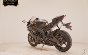 YAMAHA YZF-R6 2019