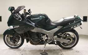 KAWASAKI ZZ1100 NINJA R Gen.2 1996 ZXT10D
