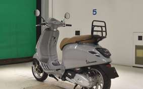 VESPA PRIMAVERA 125