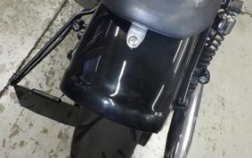 HARLEY XL883R 2005