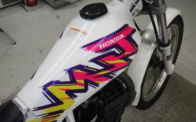 HONDA TLM220R 2004 MD23