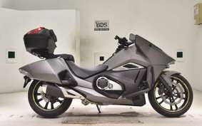 HONDA NM4 VULTUS -02 2019 RC82