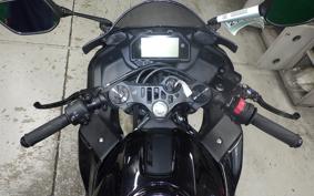YAMAHA YZF R-3 2021 RH13J