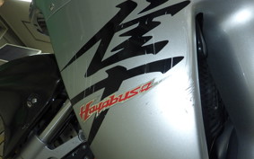 SUZUKI GSX-1300R HAYABUSA 2001