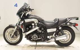 YAMAHA VMAX 2001
