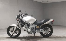 HONDA VTR 250 MC33