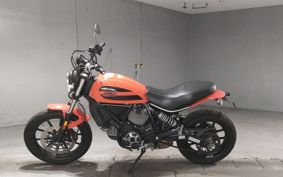 DUCATI SCRAMBLER SIXTY2 2016 KA00A