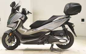 HONDA FORZA 250 MF15