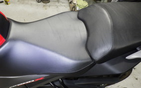 HONDA CB200X