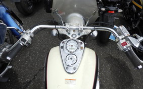 HONDA SHADOW 750 Gen. 2 1997 RC44